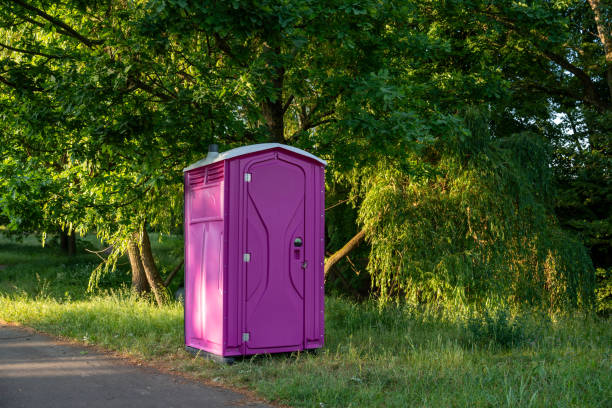 Best Portable toilet rental cost  in Fredericksburg, IA